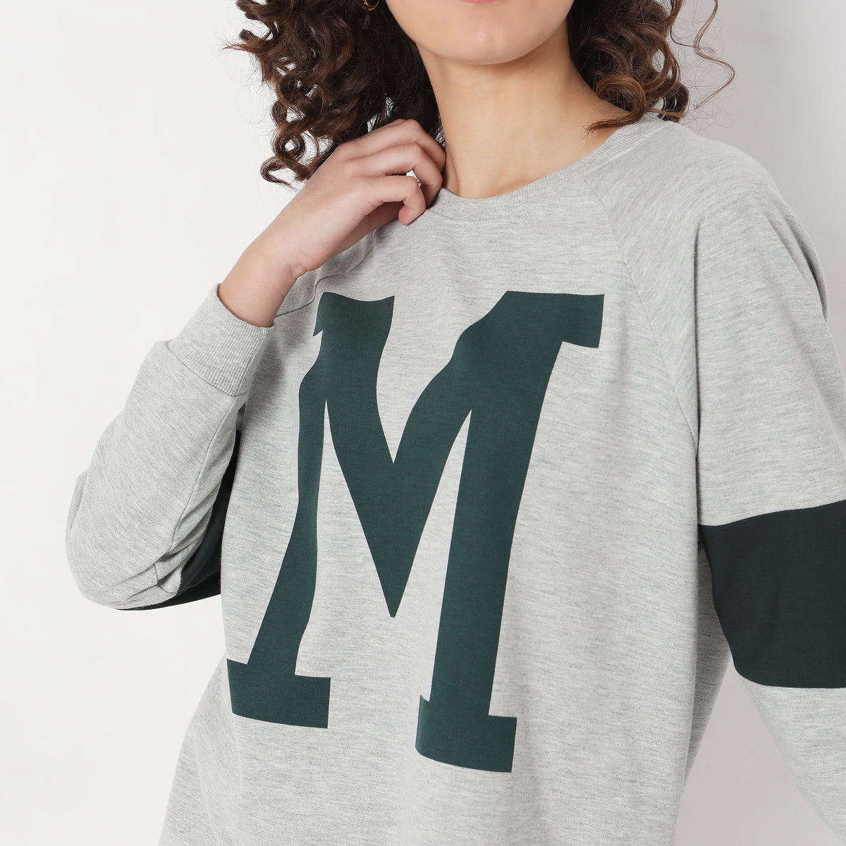 Oversize Graphic Sweatshirt