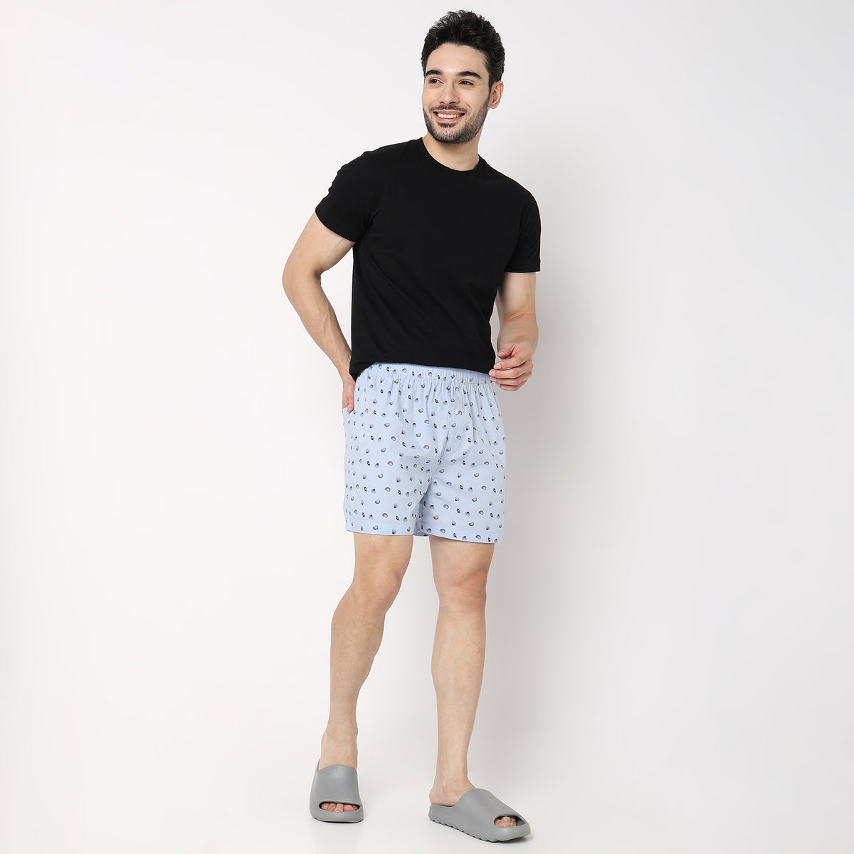 Regular Fit Printed Mid Rise Shorts