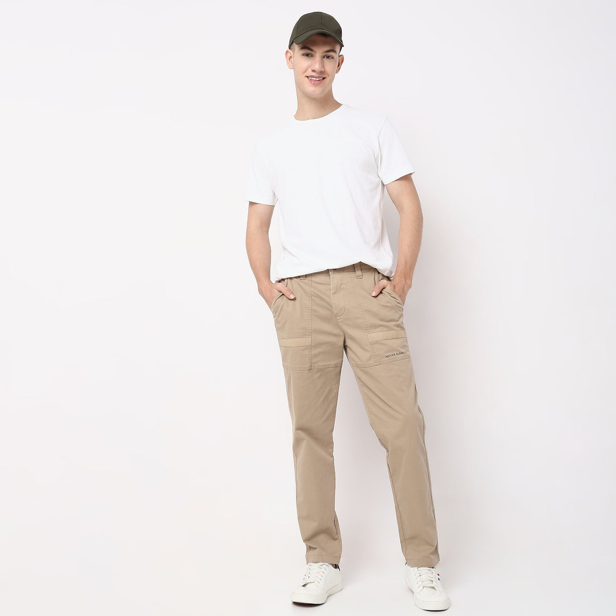 Regular Fit Solid Mid Rise Cargos