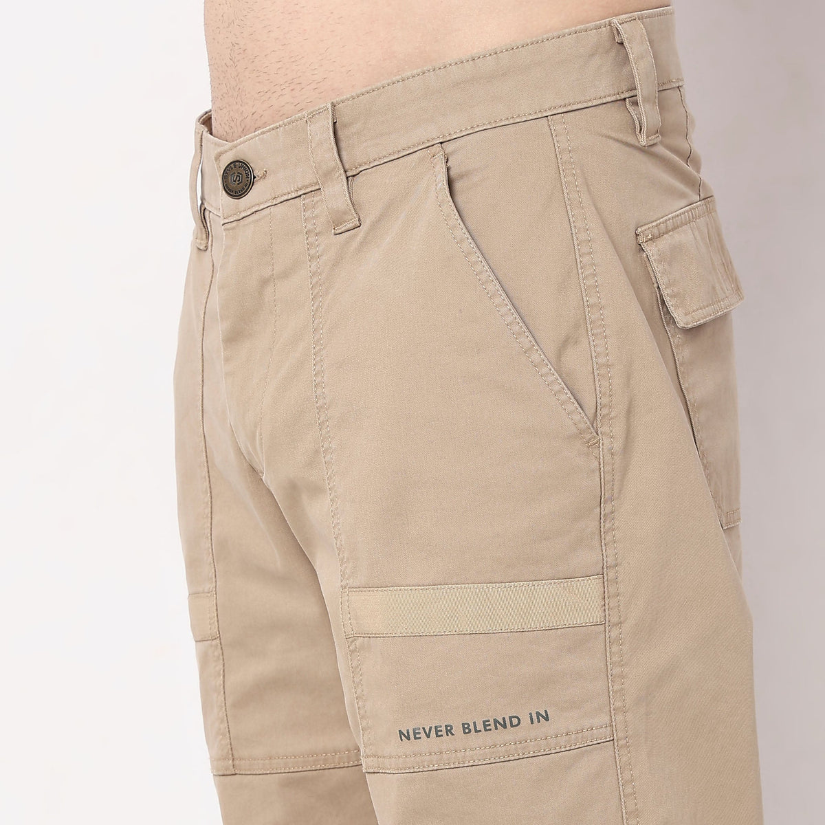 Regular Fit Solid Mid Rise Cargos