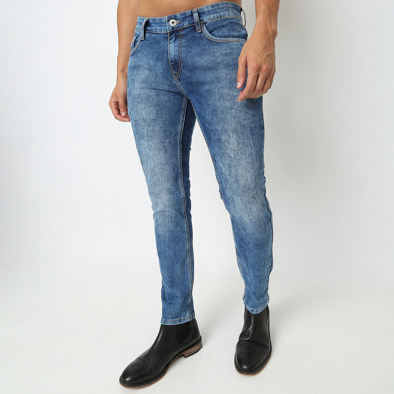 Regular Fit Solid Mid Rise Jeans