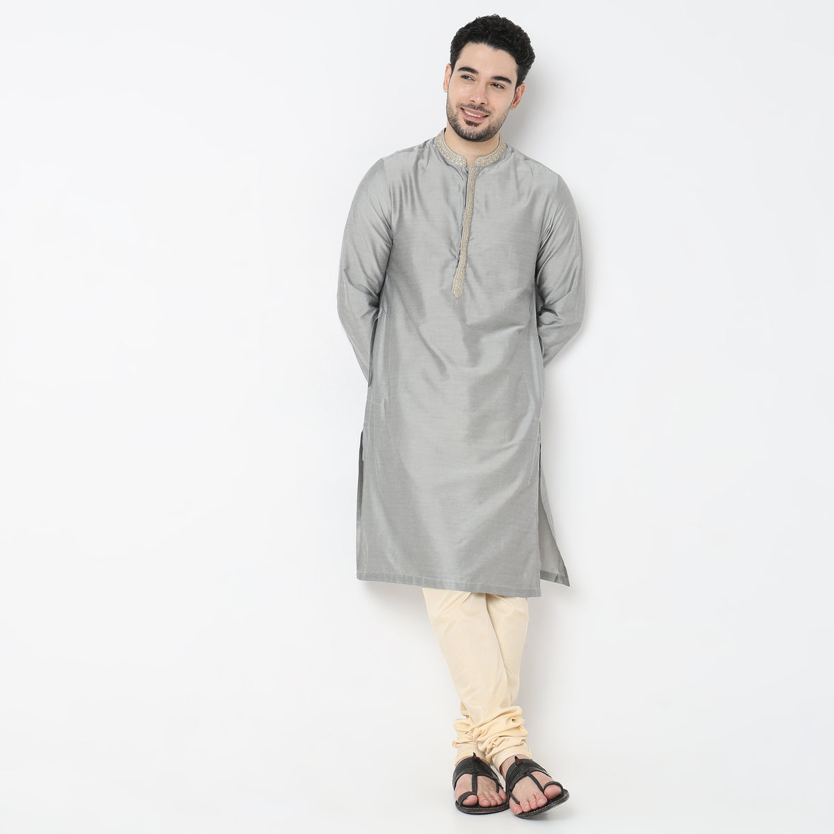 Regular Fit Solid Mid Rise Churidar