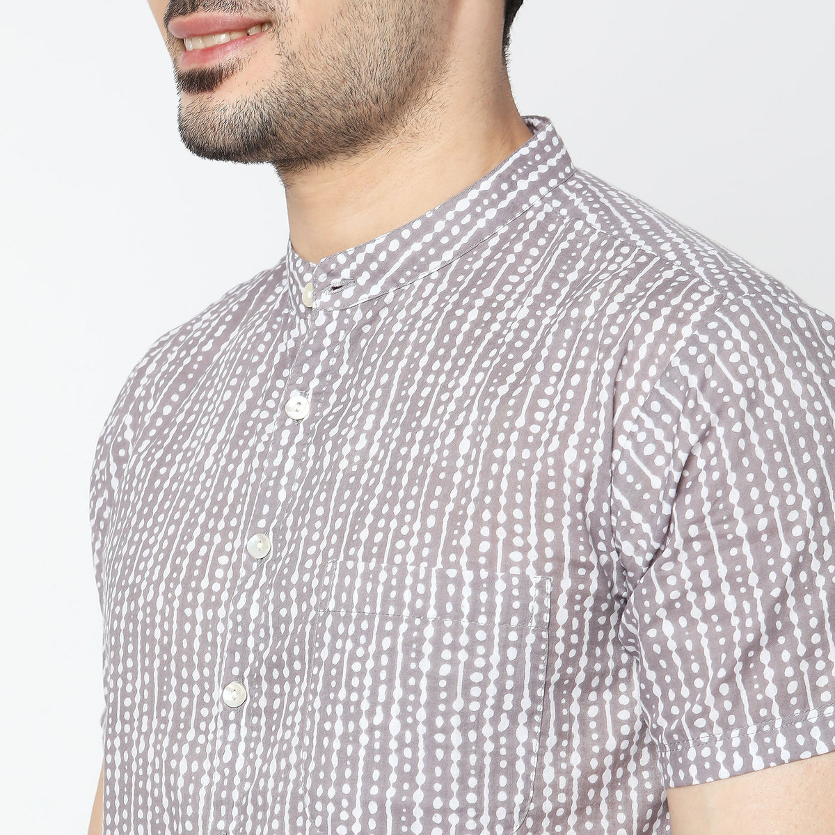 Men Wearing Regular Fit Abstract Shirt