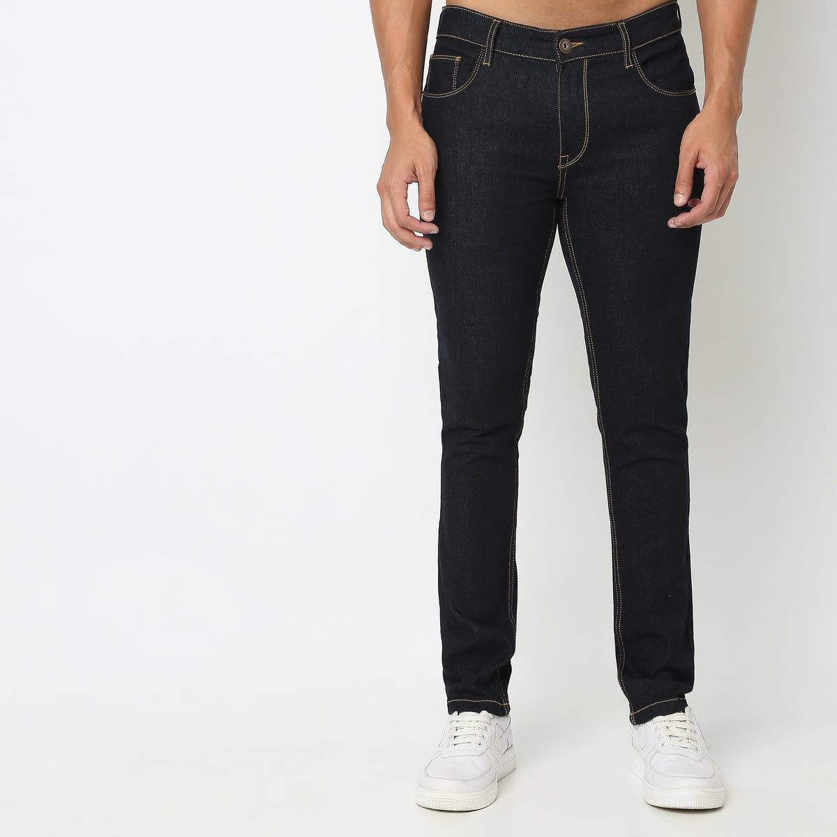 Skinny Comfort Solid Mid Rise Jeans