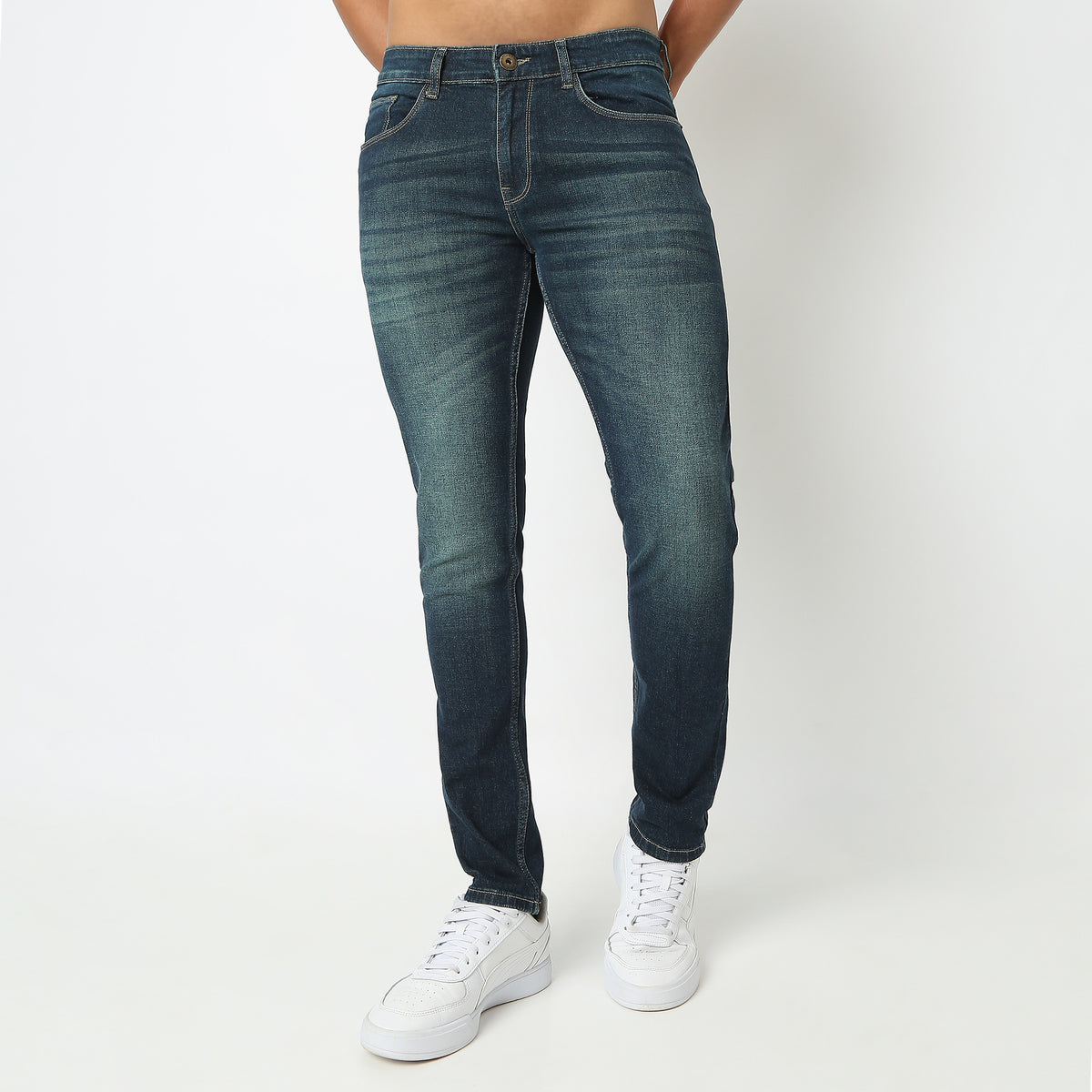 Skinny Comfort Solid Mid Rise Jeans