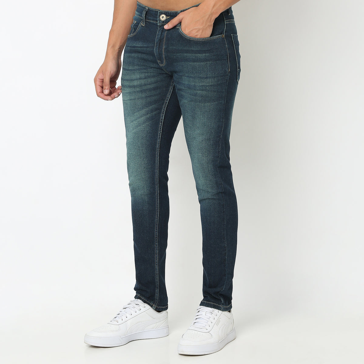 Skinny Comfort Solid Mid Rise Jeans