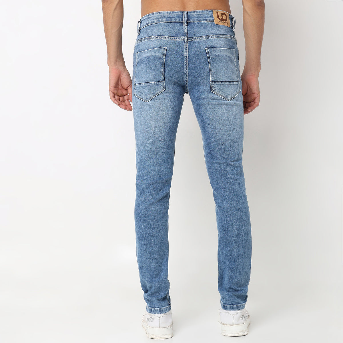 Skinny Fit Solid Mid Rise Jeans