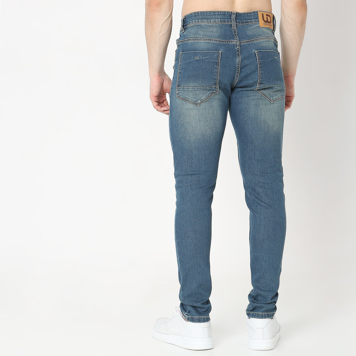 Skinny Fit Solid Mid Rise Jeans