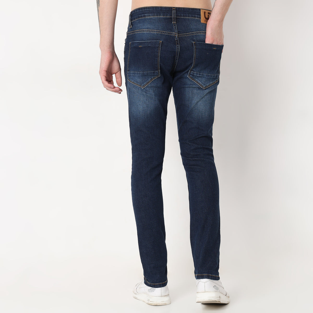 Skinny Fit Solid Mid Rise Jeans