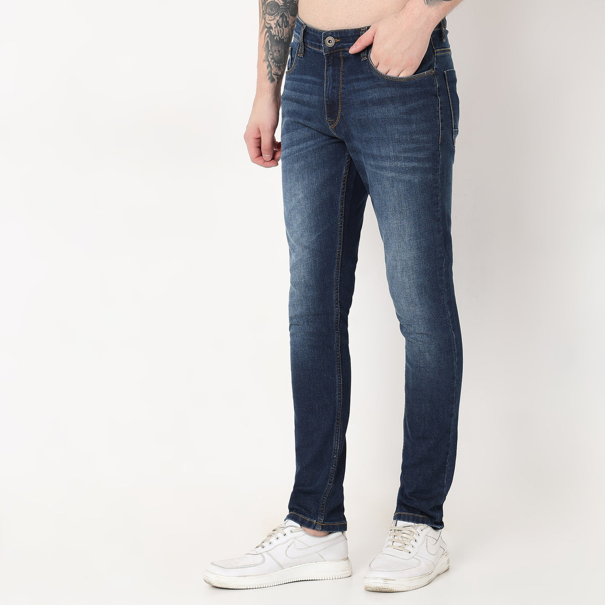 Skinny Fit Solid Mid Rise Jeans