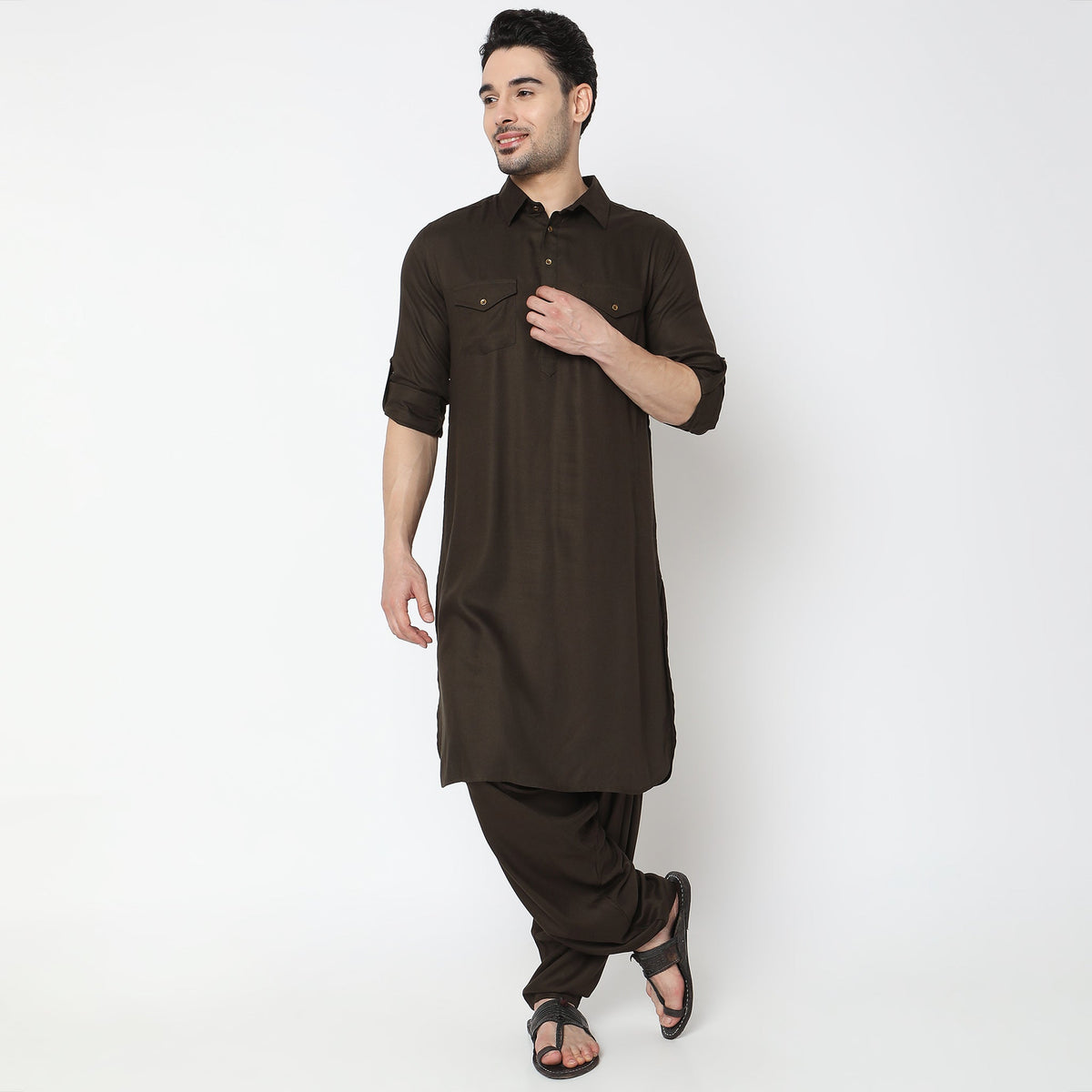 Men Wearing Regular Fit Solid Ethnic Set