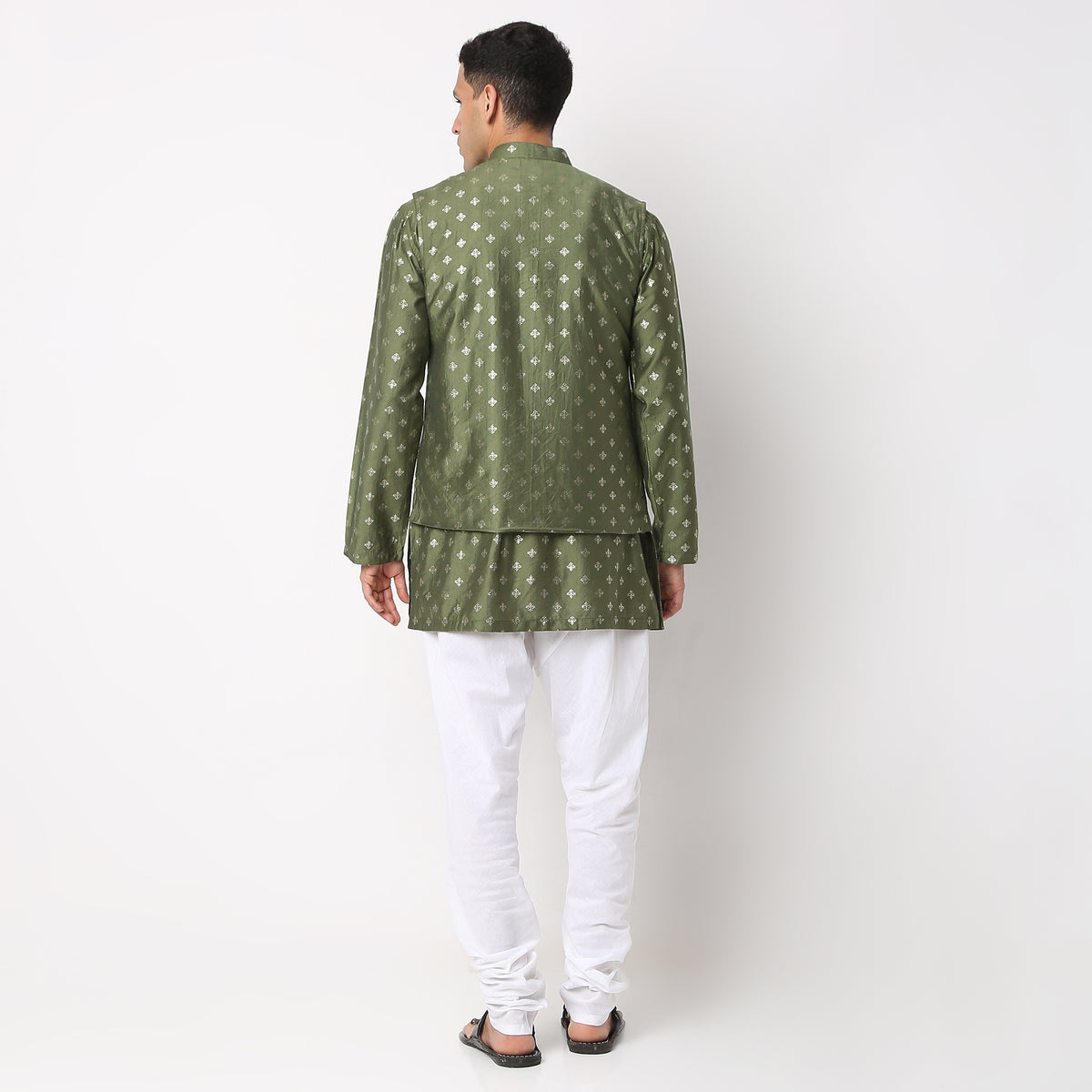 Regular Fit Foil Print Kurta Sets