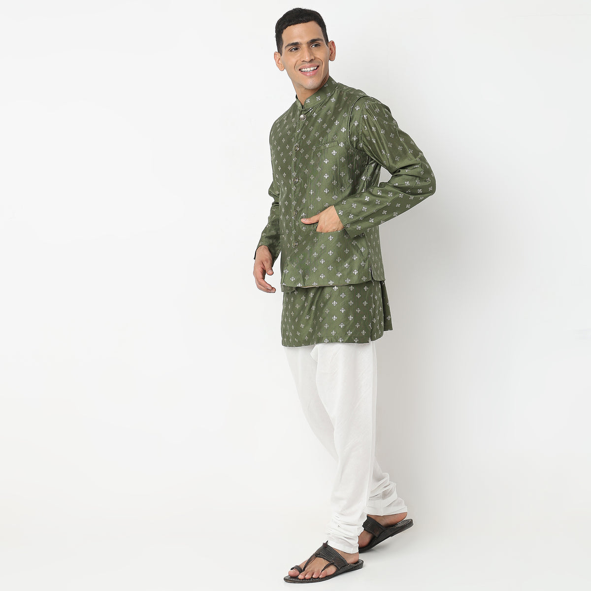 Regular Fit Foil Print Kurta Sets