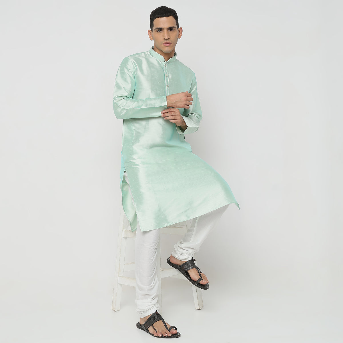 Regular Fit Solid Kurta Sets