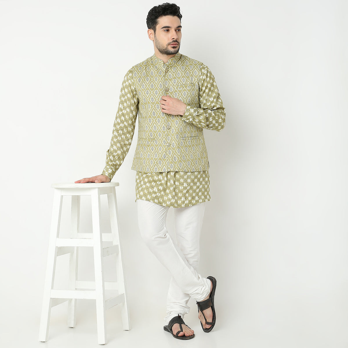 Regular Fit Printed Kurta Sets