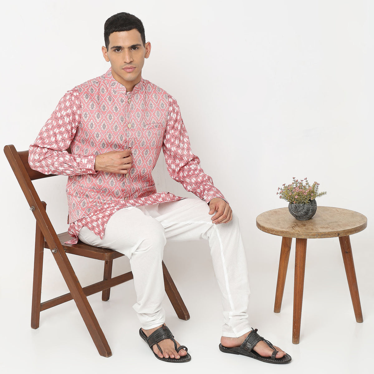 Regular Fit Printed Kurta Sets