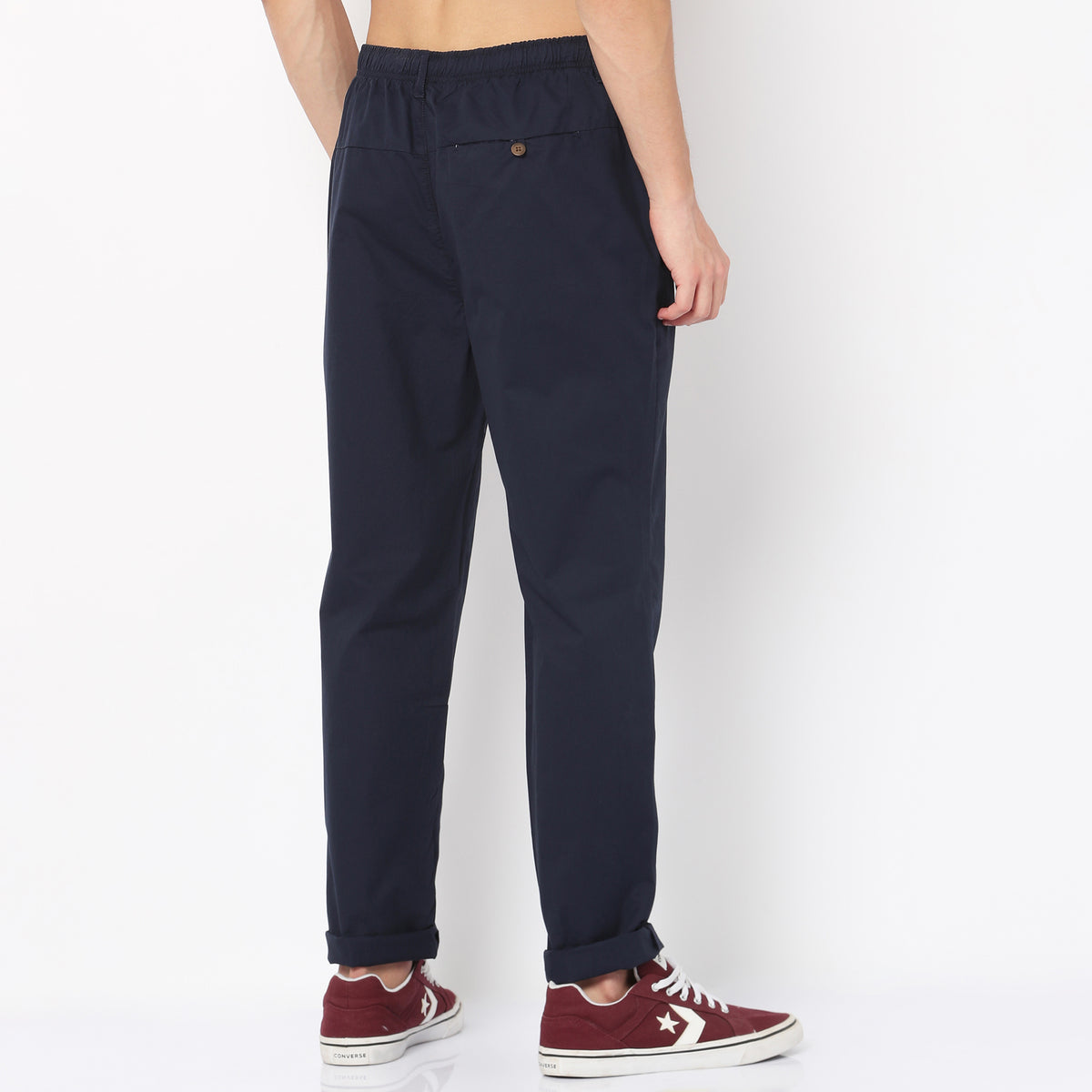 Relaxed Fit Solid Mid Rise Chinos