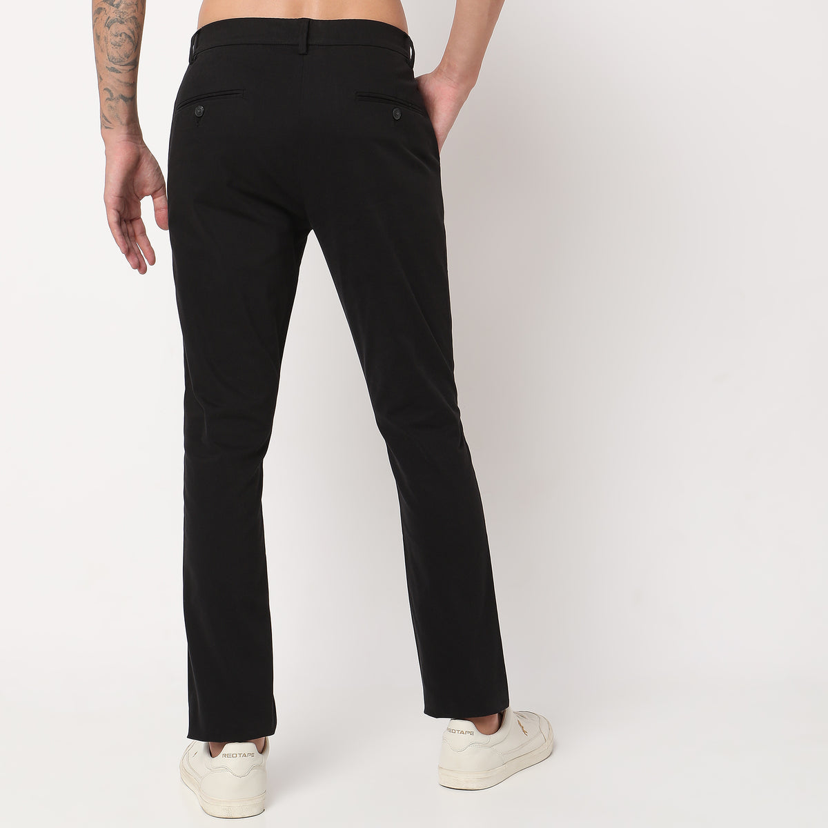 Regular Fit Solid Mid Rise Chinos