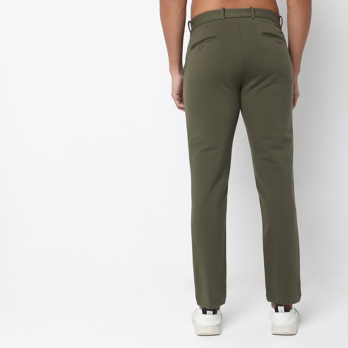 Regular Fit Solid Mid Rise Chinos