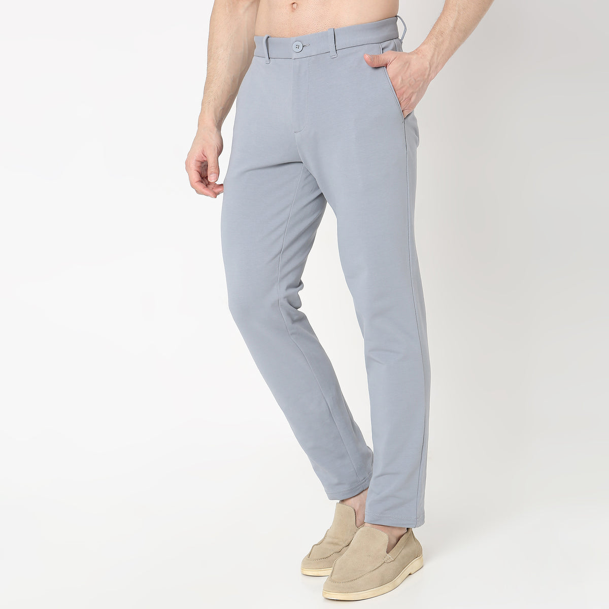 Skinny Fit Solid Mid Rise Chinos