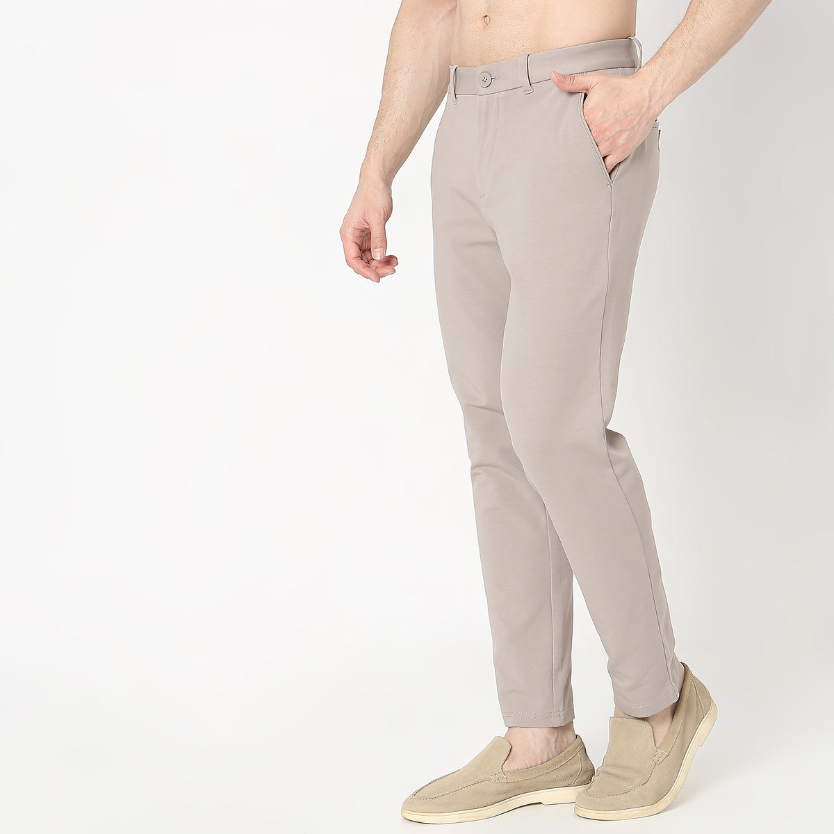 Skinny Fit Solid Mid Rise Chinos