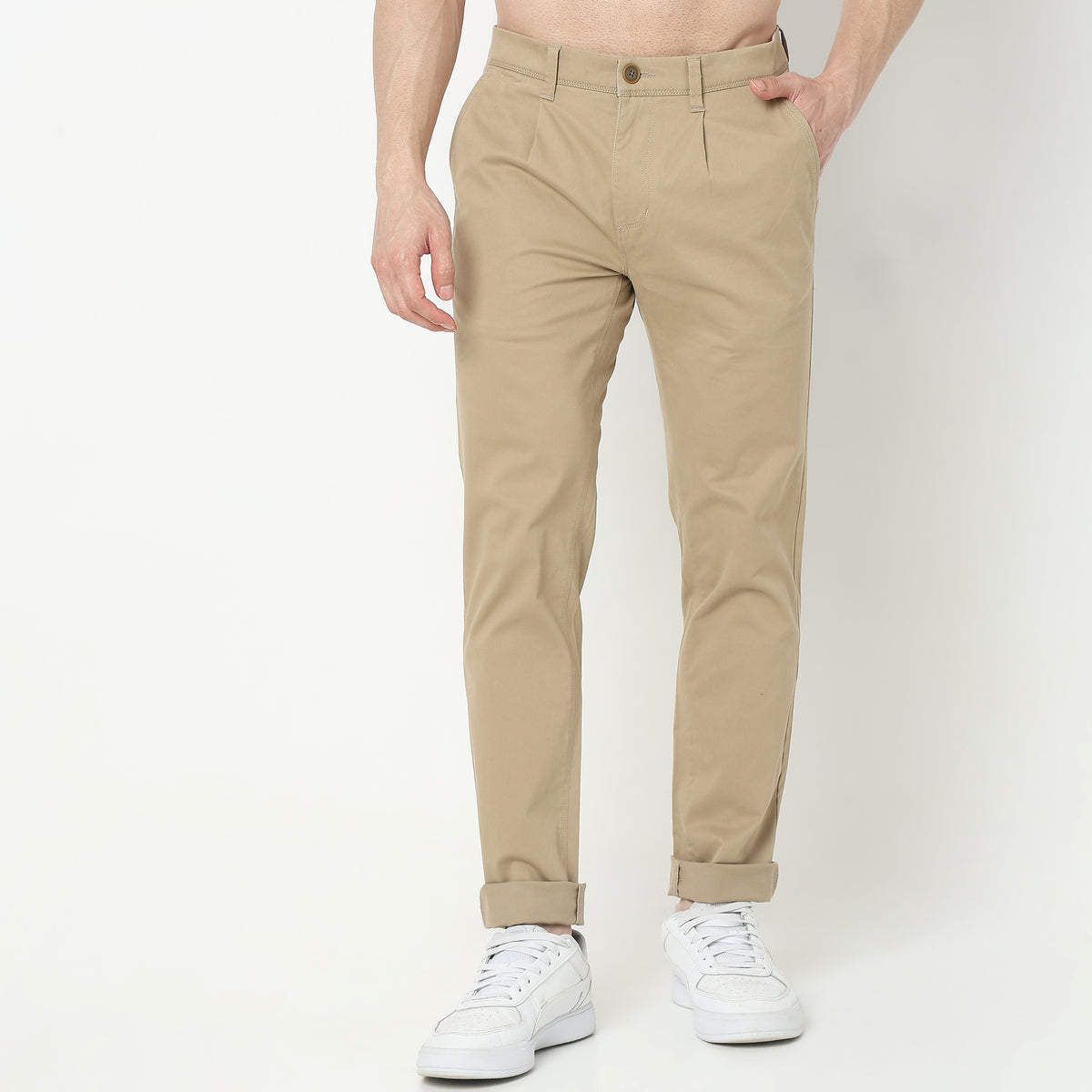 Regular Fit Solid Mid Rise Chinos