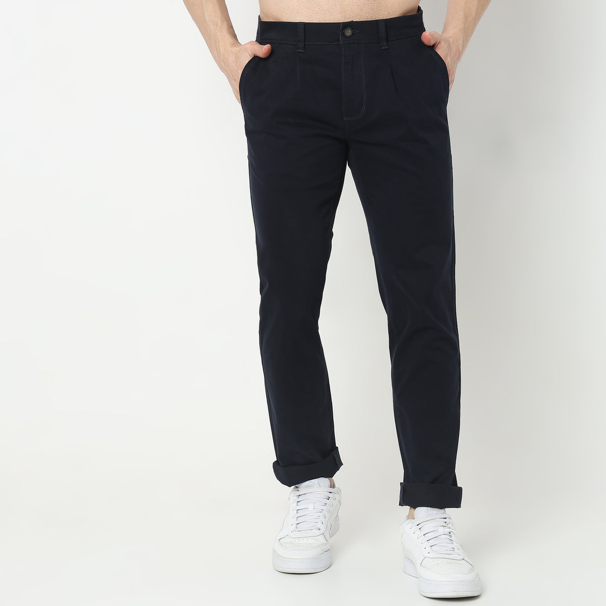 Regular Fit Solid Mid Rise Chinos