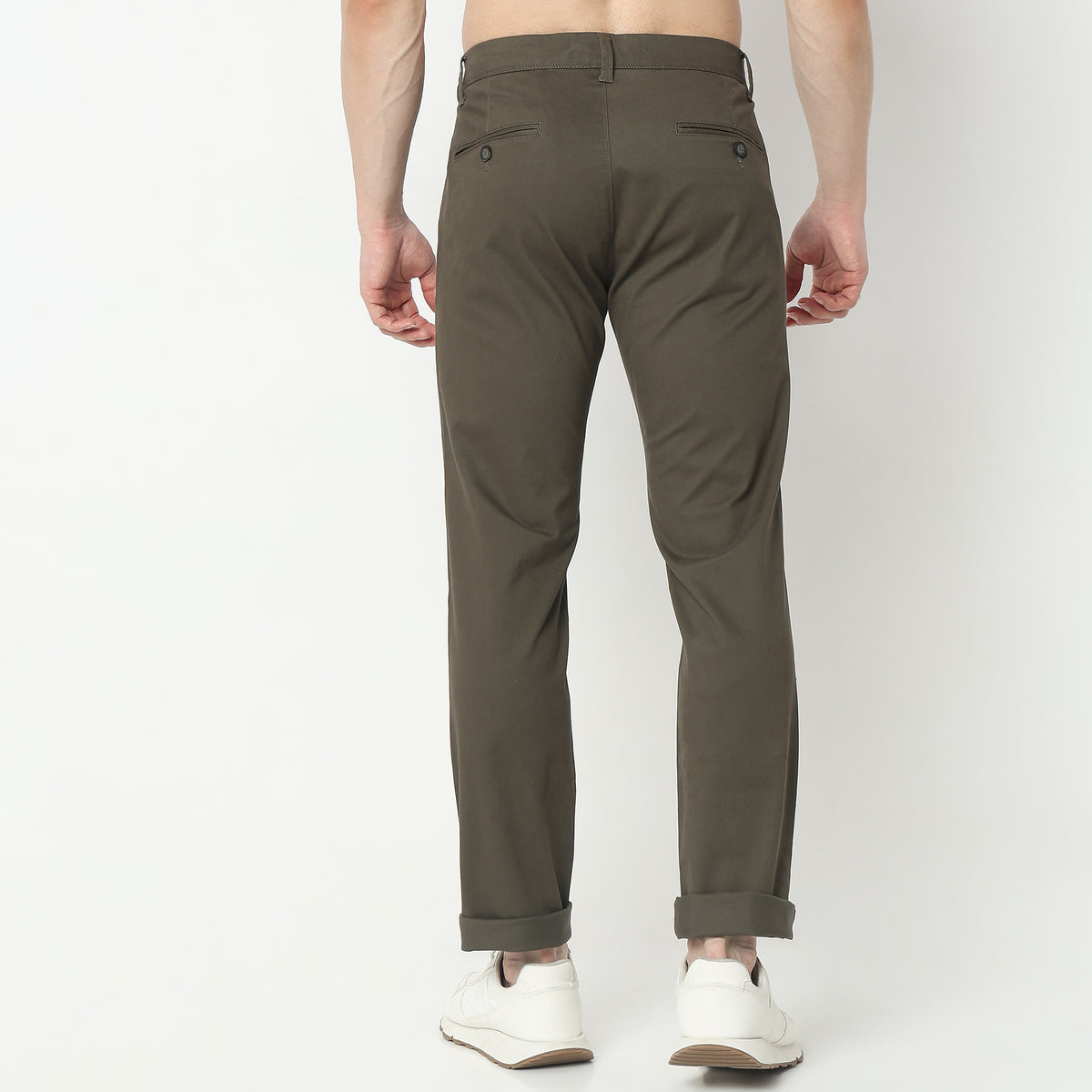 Regular Fit Solid Mid Rise Chinos