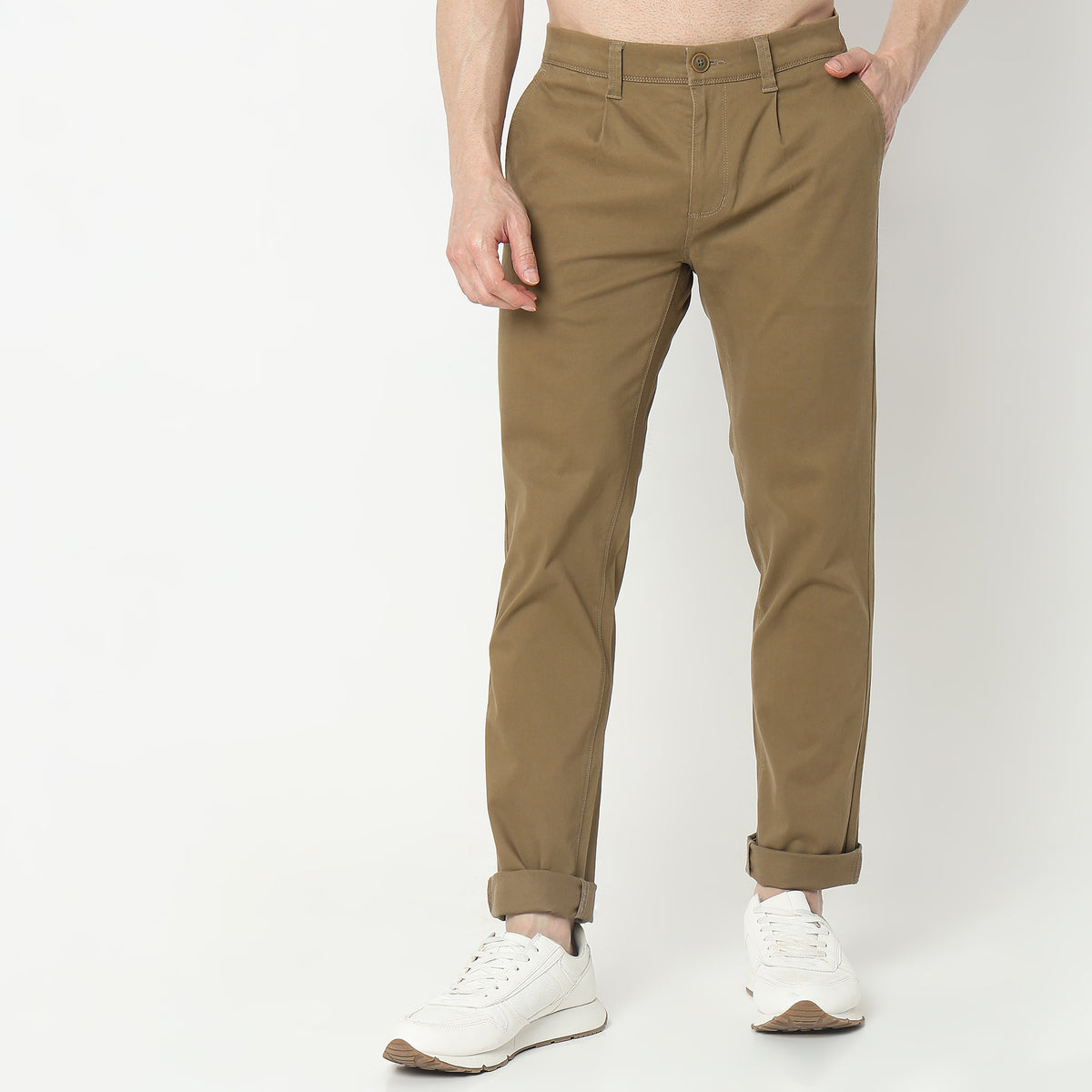 Regular Fit Solid Mid Rise Chinos