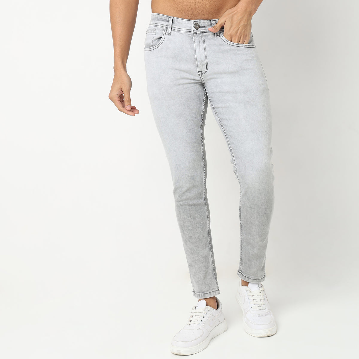 Skinny Comfort Solid Mid Rise Jeans