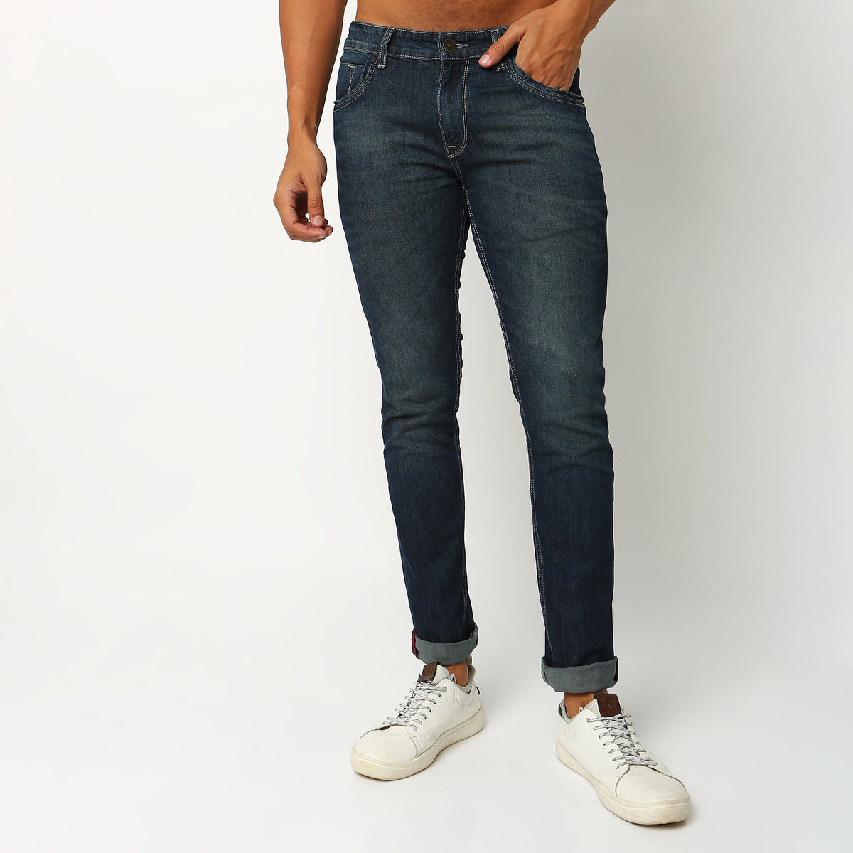 Slim Fit Solid Mid Rise Jeans