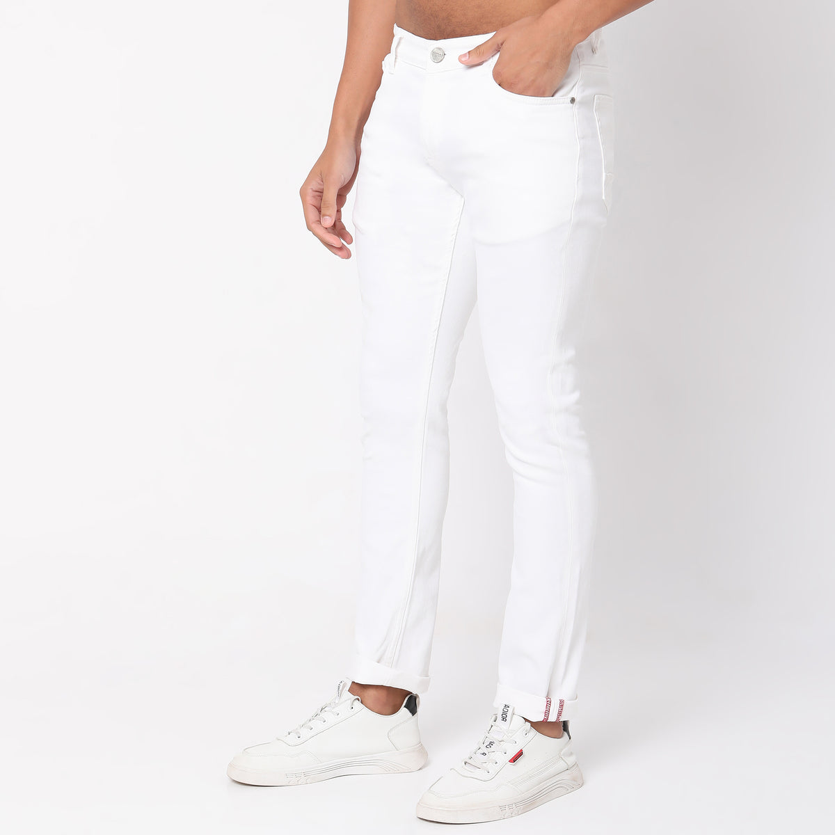 Slim Fit Solid Mid Rise Jeans