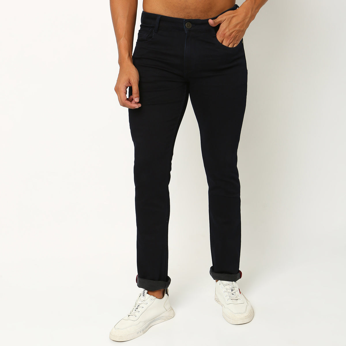 Straight Fit Solid Mid Rise Jeans