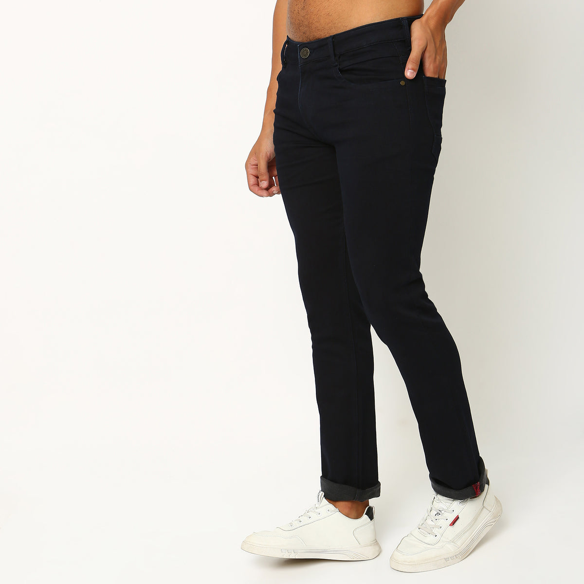 Straight Fit Solid Mid Rise Jeans