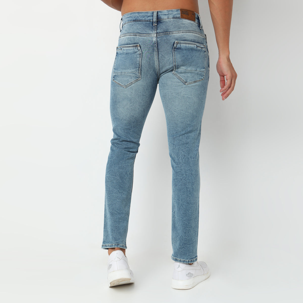 Slim Fit Solid Mid Rise Jeans