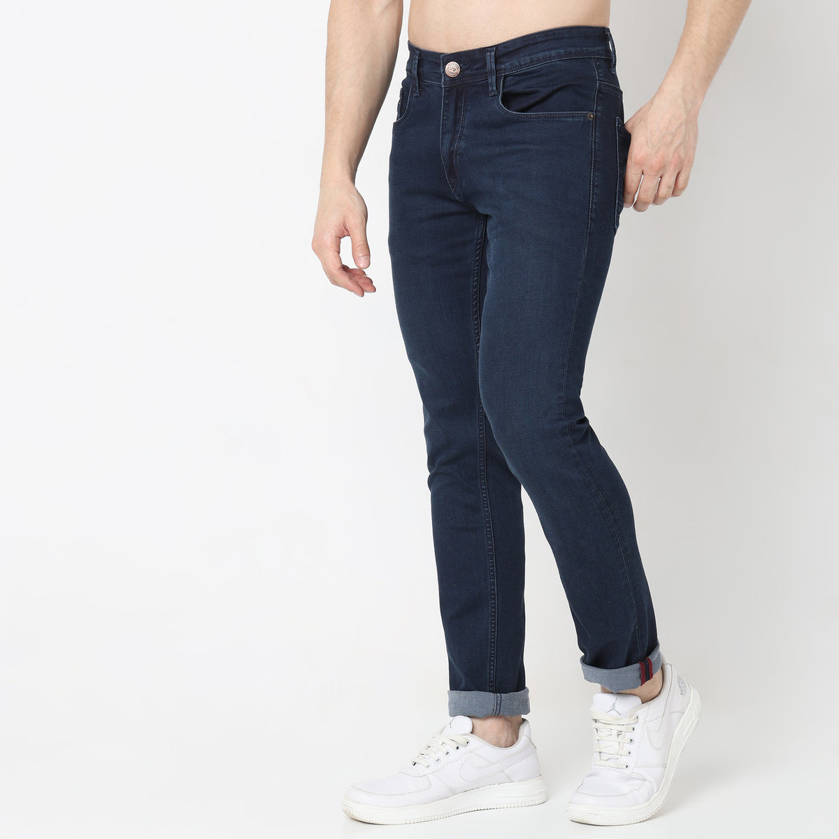 Slim Fit Solid Mid Rise Jeans