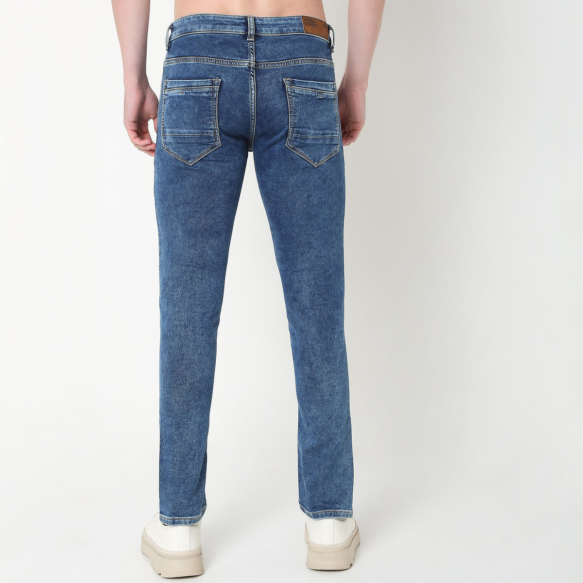 Straight Fit Solid Mid Rise Jeans