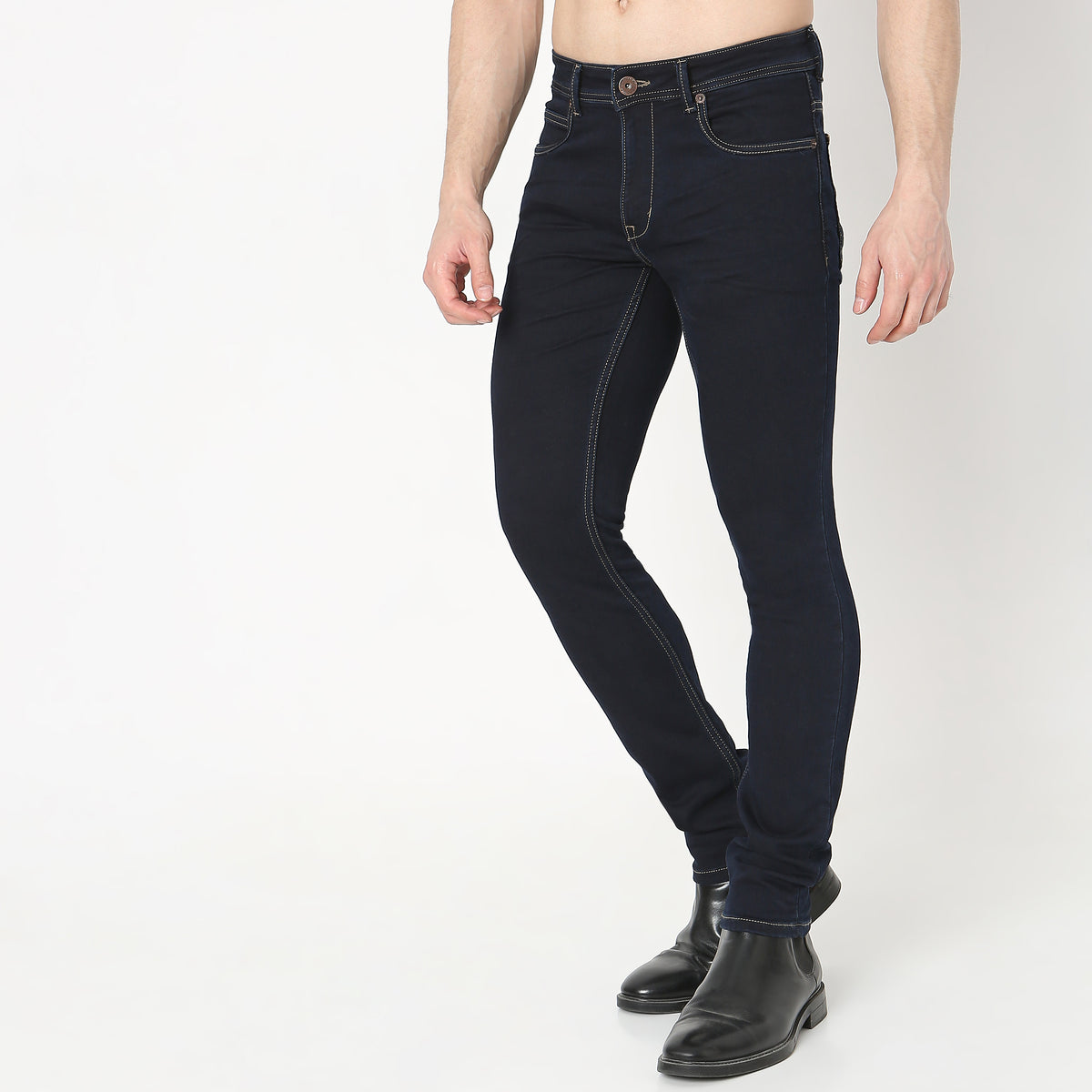 Slim Fit Solid Mid Rise Jeans