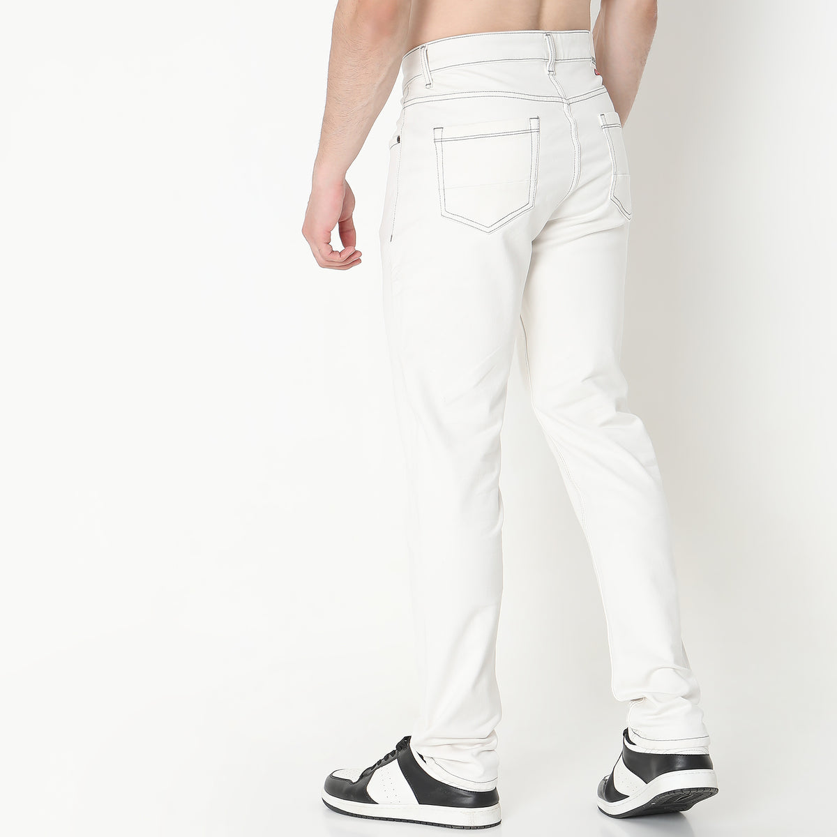 Slim Fit Solid Mid Rise Jeans