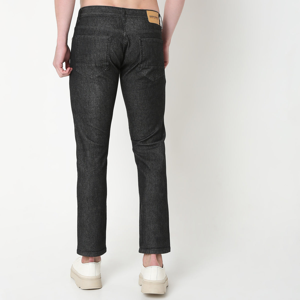 Straight Fit Solid Mid Rise Jeans