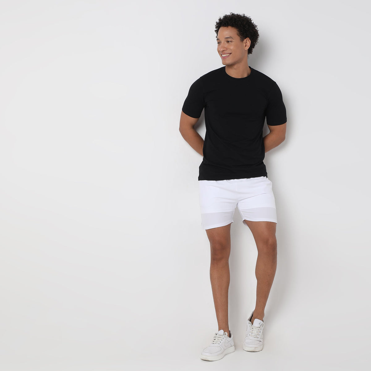 Regular Fit Solid Mid Rise Shorts