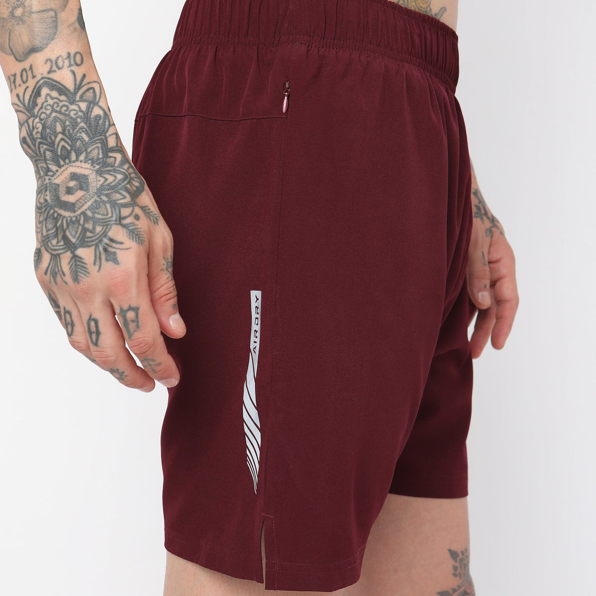 Regular Fit Solid Mid Rise Shorts