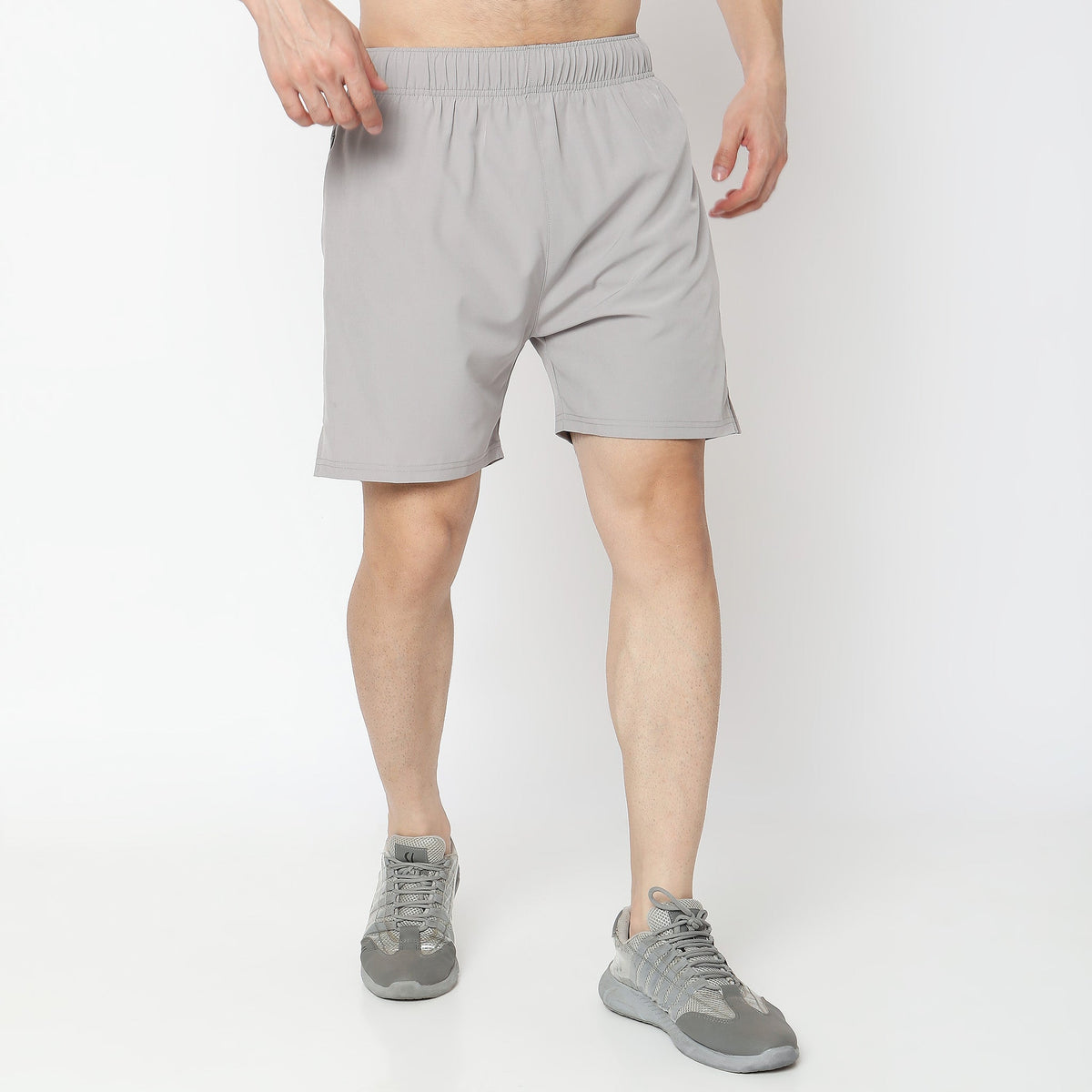 Regular Fit Solid Mid Rise Shorts