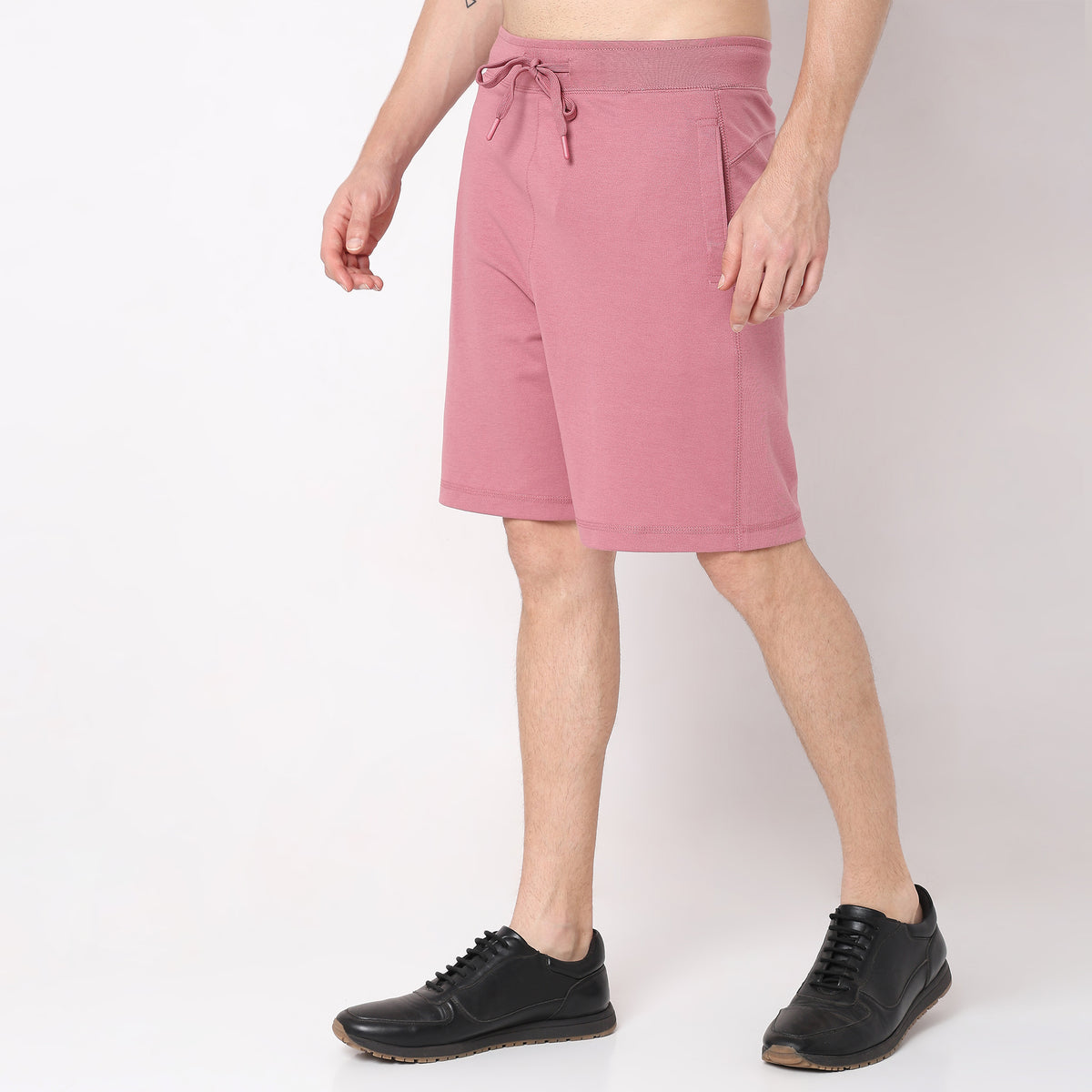 Regular Fit Solid Mid Rise Shorts