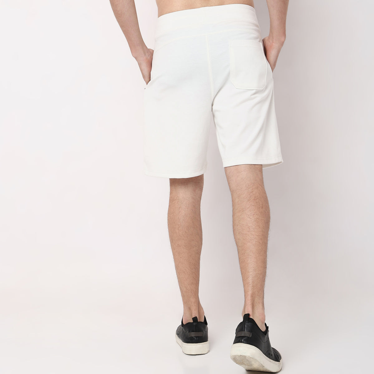 Regular Fit Solid Mid Rise Shorts