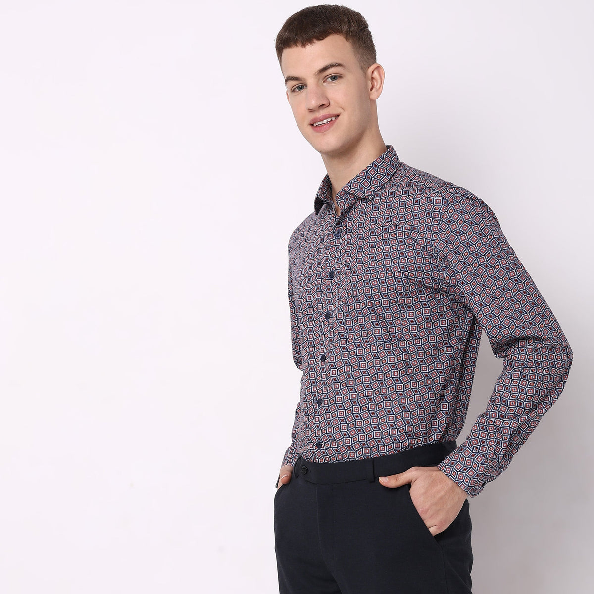 Men Wearing Regular Fit Printed Shirt