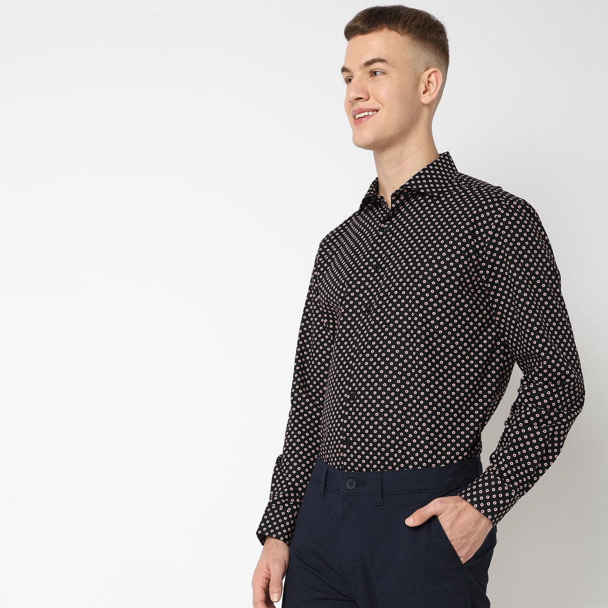 Men Wearing Regular Fit Printed Shirt