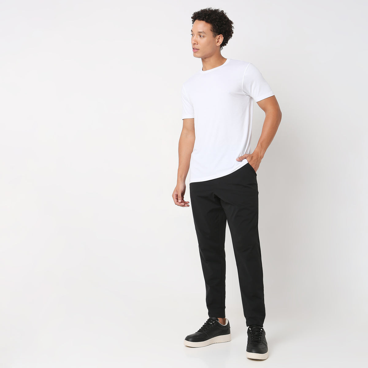 Regular Fit Solid Mid Rise Trackpants