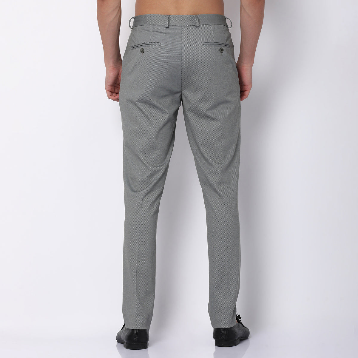 Regular Fit Solid Mid Rise Trousers