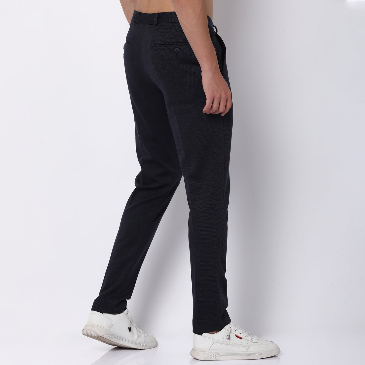 Regular Fit Solid Mid Rise Trousers